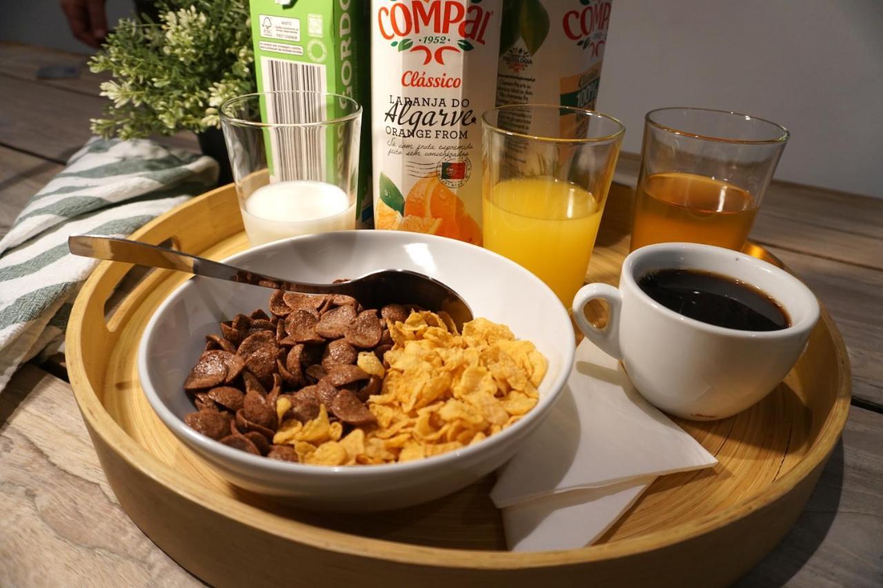 Lost Inn Lisbon Hostel Экстерьер фото