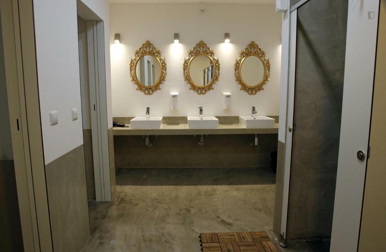 Lost Inn Lisbon Hostel Экстерьер фото
